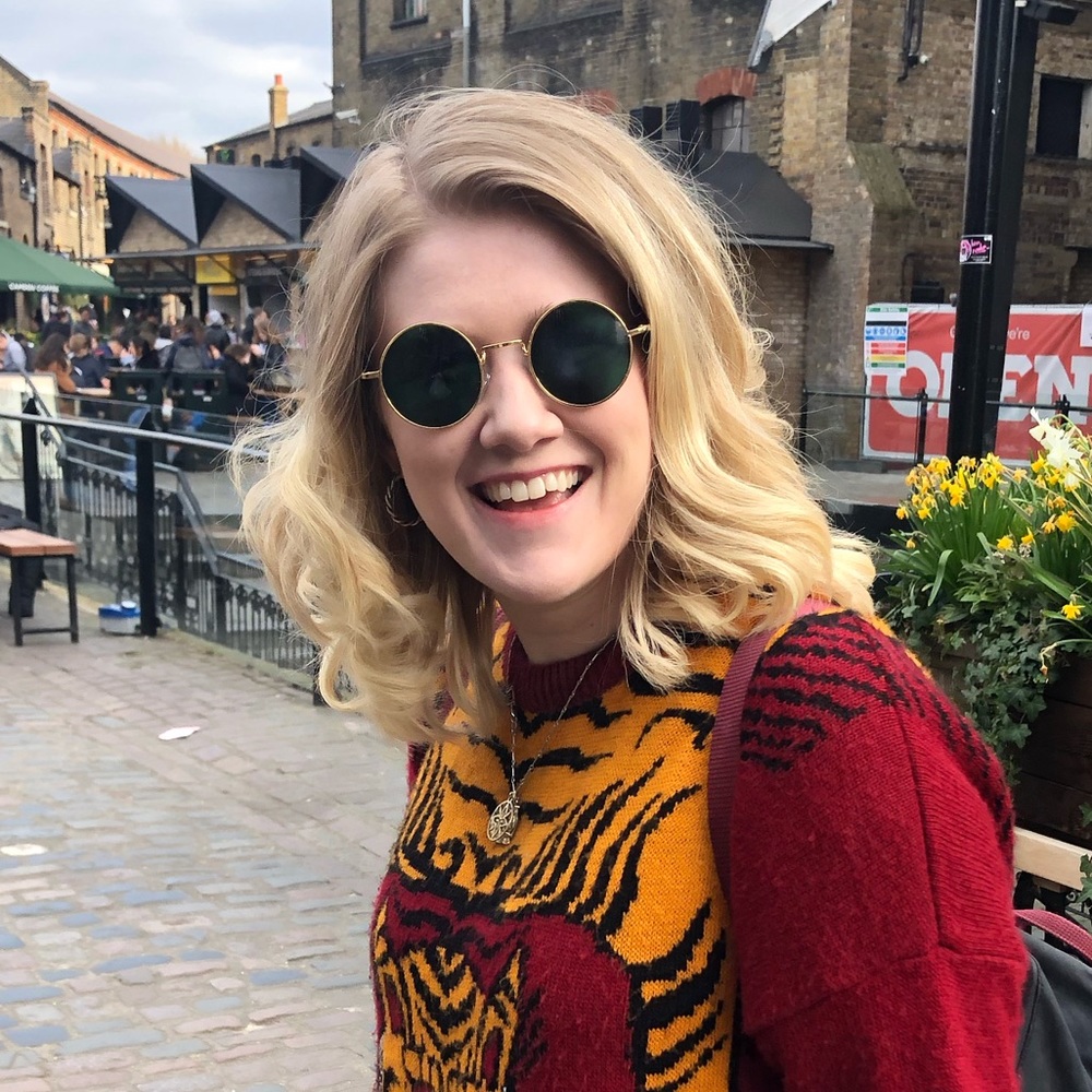 Meet your Posher, Emily